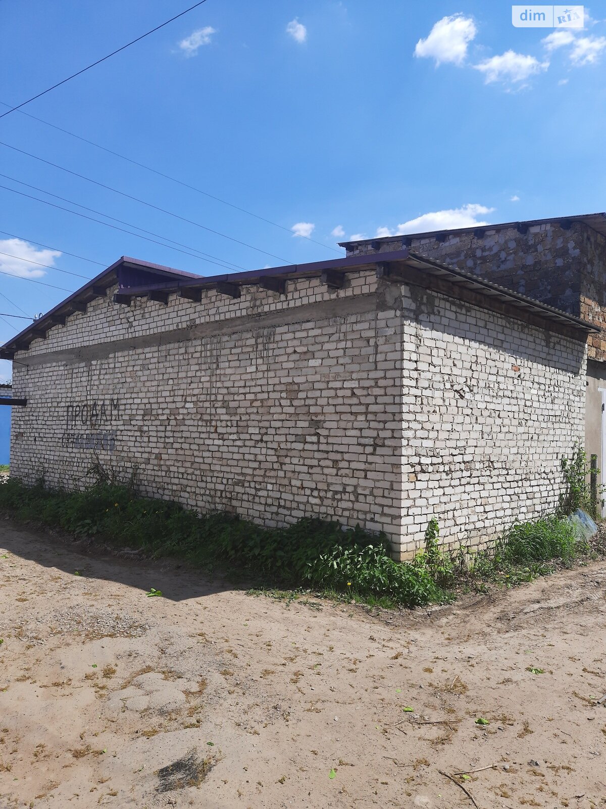 Отдельно стоящий гараж под грузовик / автобус в Житомире, площадь 72 кв.м. фото 1