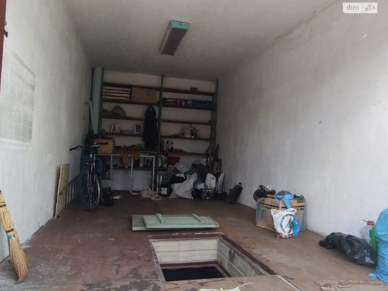 Отдельно стоящий гараж под легковое авто в Киеве, площадь 38 кв.м. фото 1