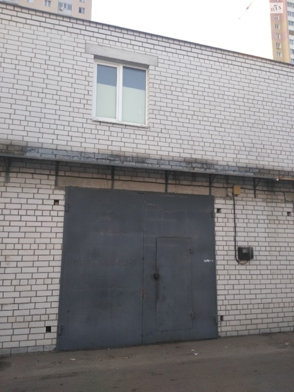 Окремий гараж під бус в Києві, площа 90 кв.м. фото 1