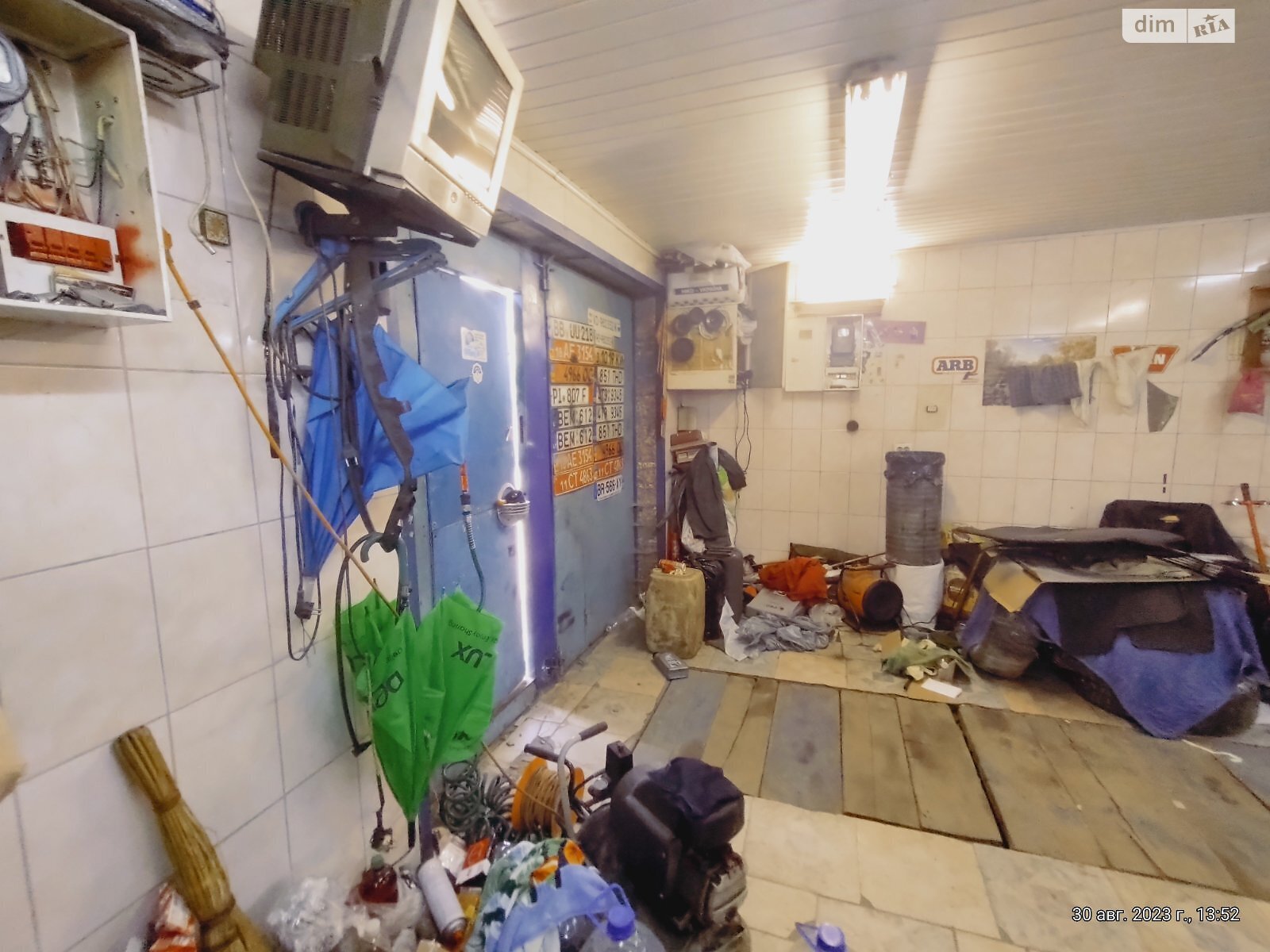 Окремий гараж під легкове авто в Києві, площа 100 кв.м. фото 1