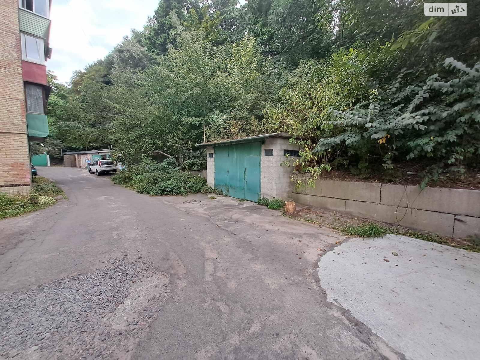 Отдельно стоящий гараж универсальный в Киеве, площадь 32 кв.м. фото 1 Отдельно стоящий гараж универсальный в Киеве, площадь 32 кв.м. фото 1