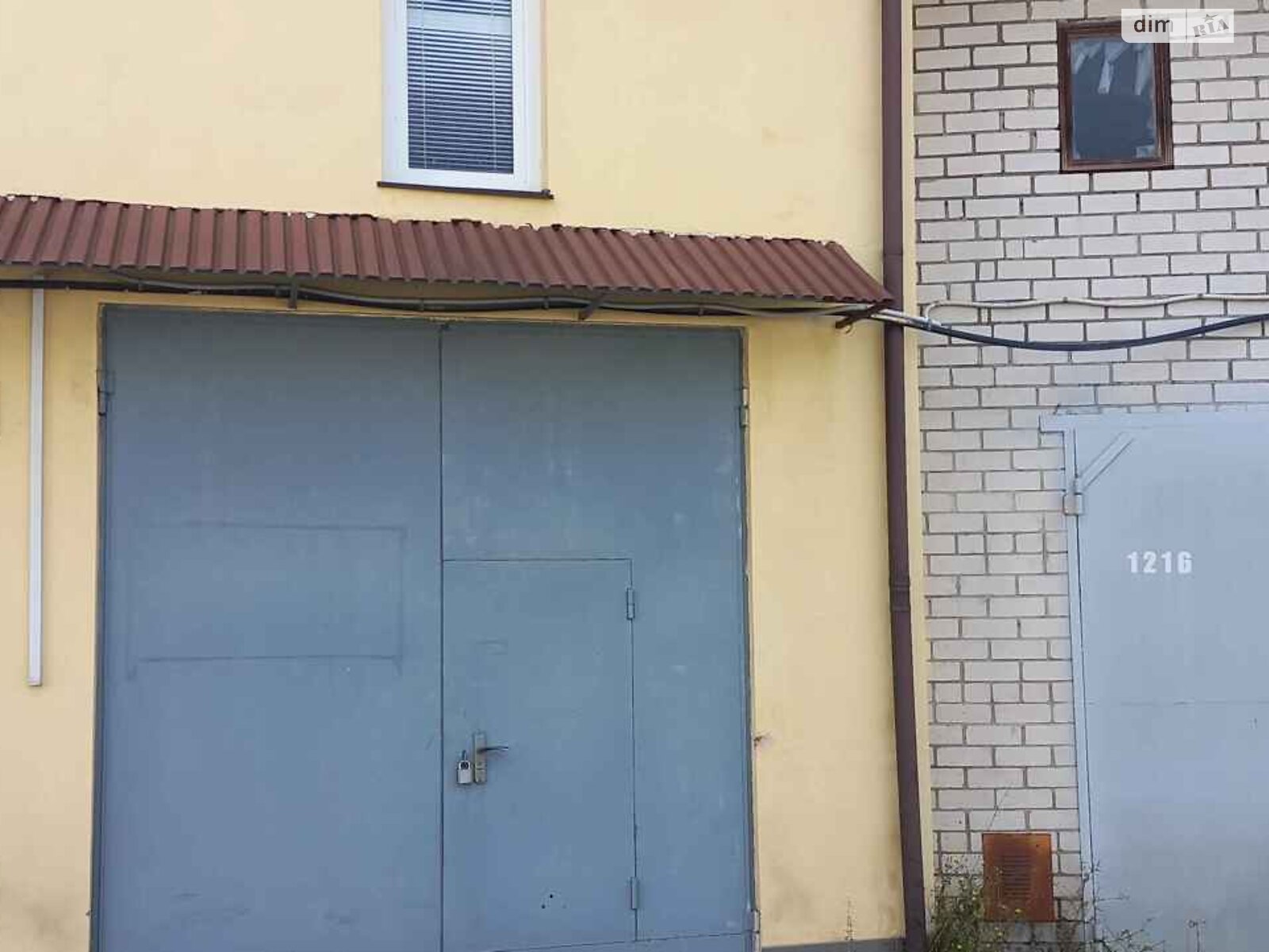 Отдельно стоящий гараж под бус в Киеве, площадь 63 кв.м. фото 1 Отдельно стоящий гараж под бус в Киеве, площадь 63 кв.м. фото 1