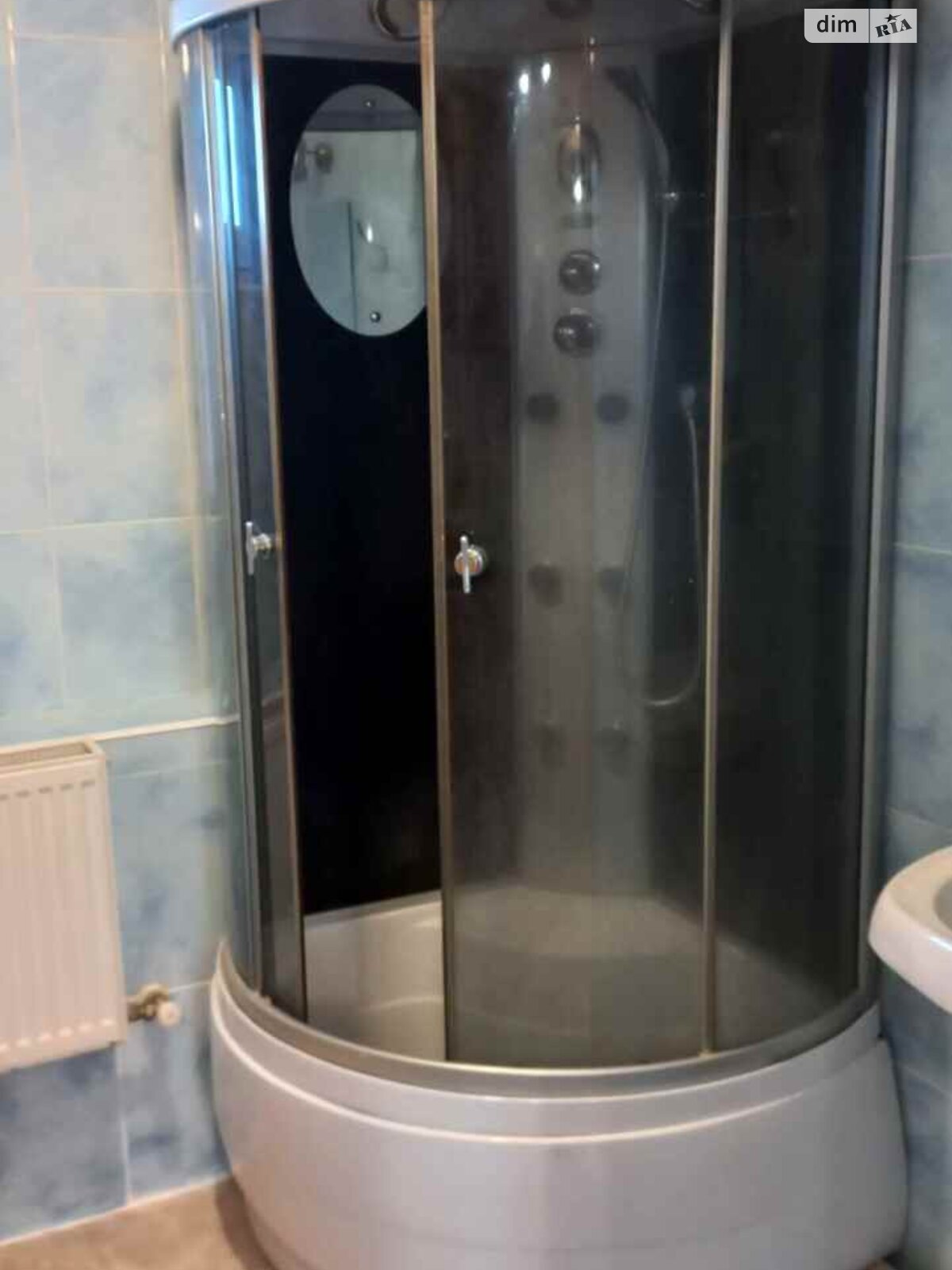 Отдельно стоящий гараж под бус в Киеве, площадь 63 кв.м. фото 1 Отдельно стоящий гараж под бус в Киеве, площадь 63 кв.м. фото 1