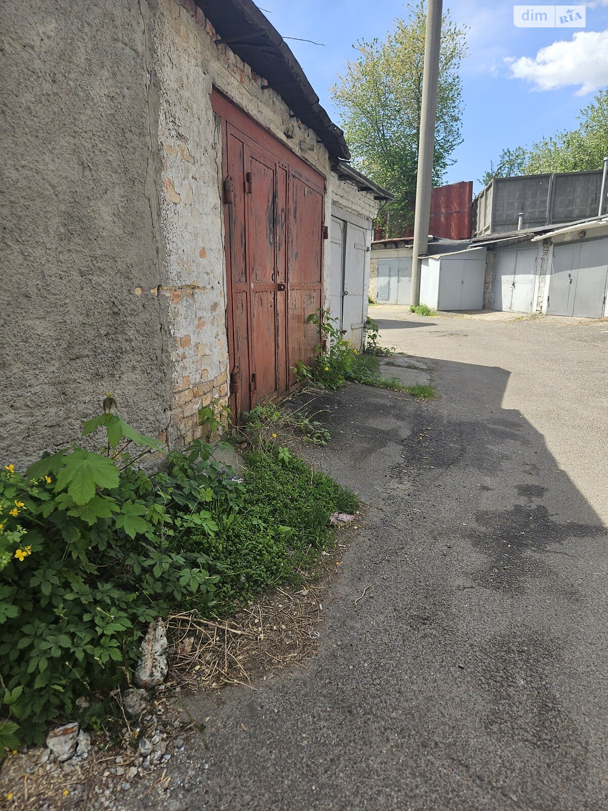 Окремий гараж під легкове авто в Києві, площа 17 кв.м. фото 1 Окремий гараж під легкове авто в Києві, площа 17 кв.м. фото 1