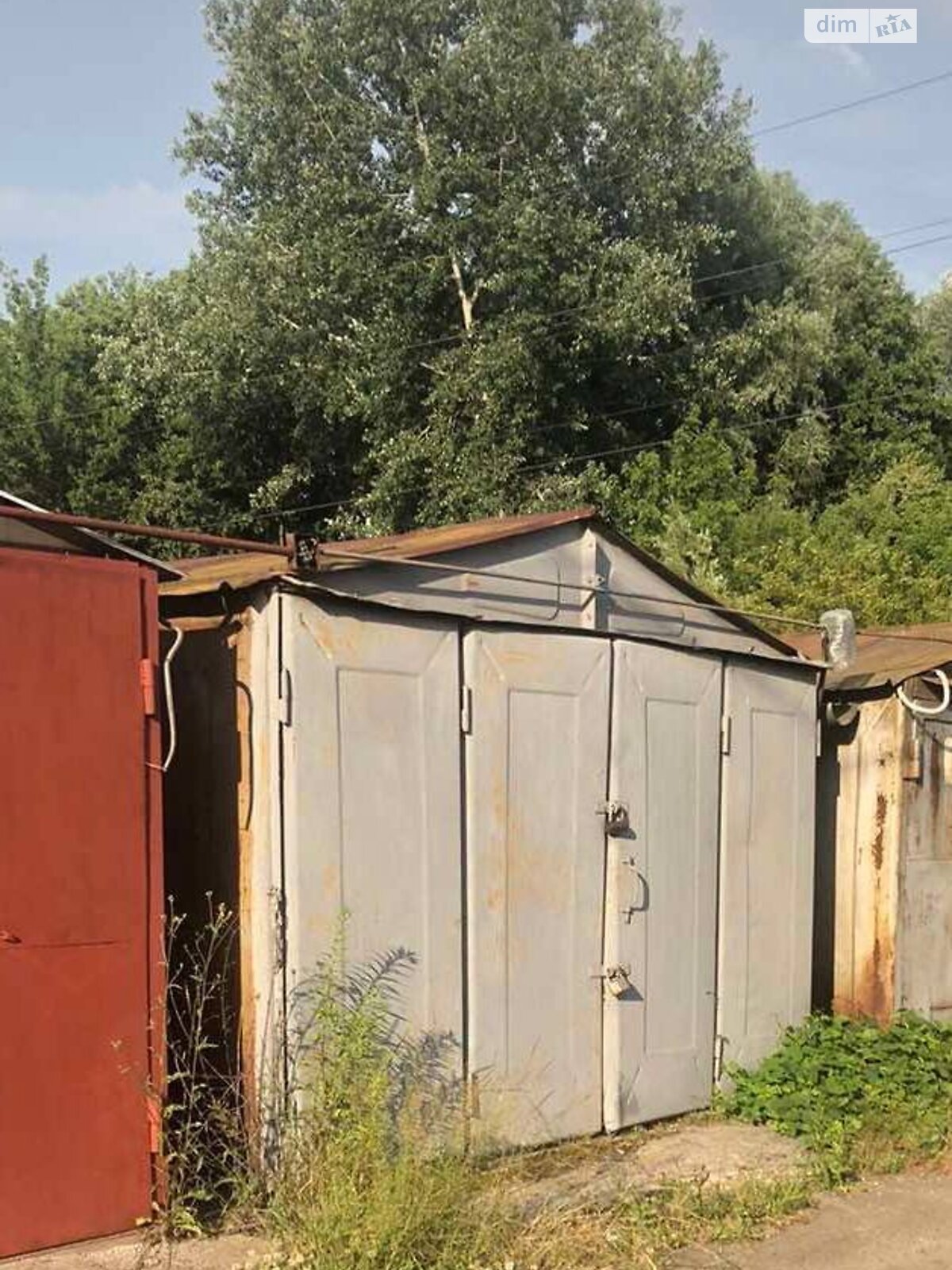 Отдельно стоящий гараж под легковое авто в Киеве, площадь 21.4 кв.м. фото 1 Отдельно стоящий гараж под легковое авто в Киеве, площадь 21.4 кв.м. фото 1