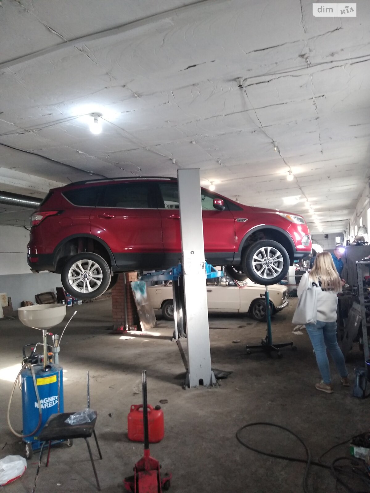 Отдельно стоящий гараж под бус в Киеве, площадь 90 кв.м. фото 1