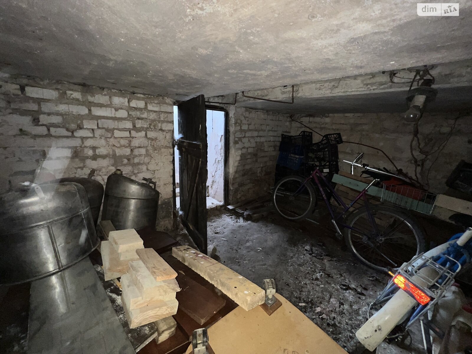 Окремий гараж під легкове авто в Костополі, площа 20 кв.м. фото 1 Окремий гараж під легкове авто в Костополі, площа 20 кв.м. фото 1
