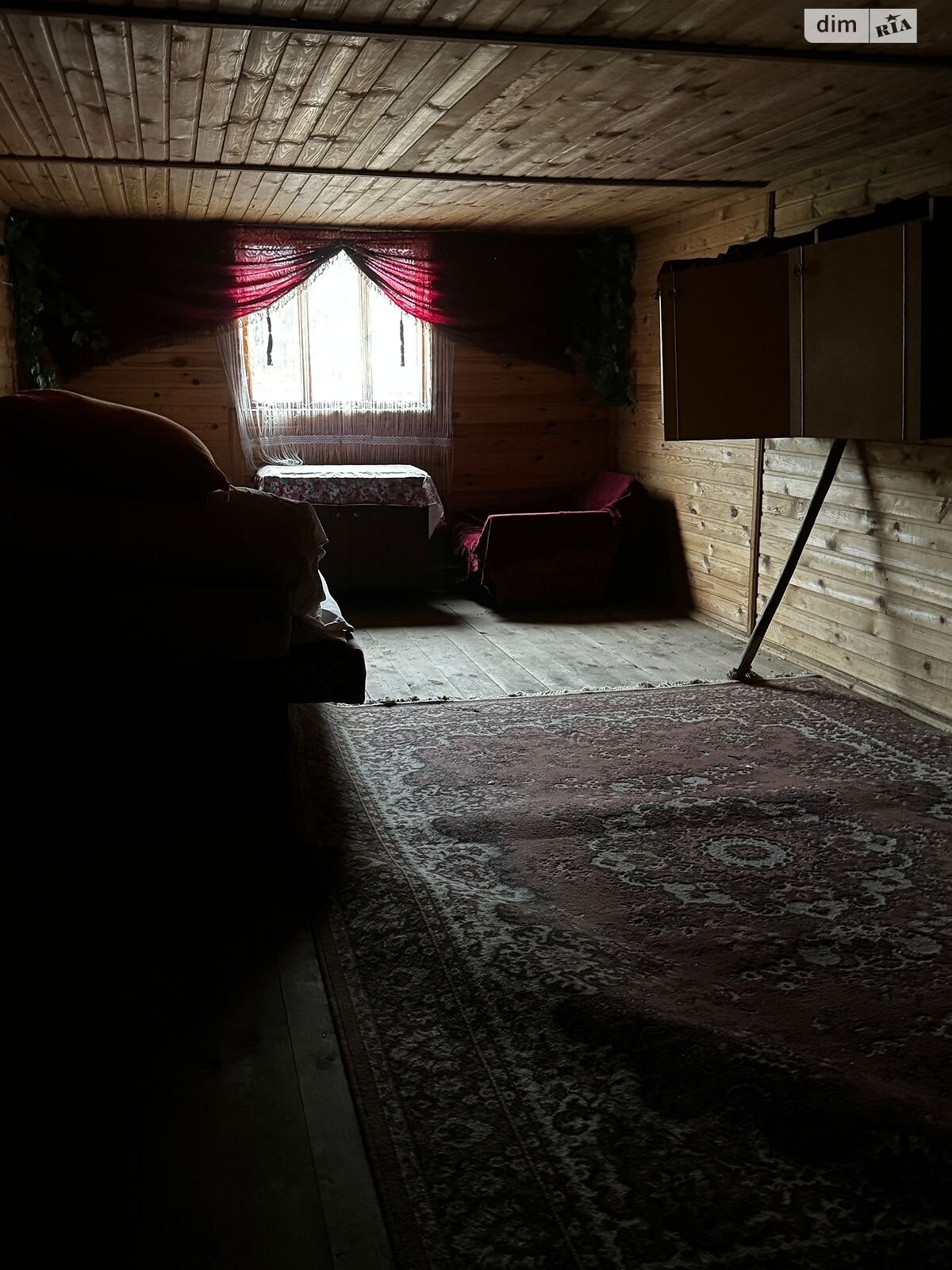Отдельно стоящий гараж универсальный в Костополе, площадь 40.4 кв.м. фото 1 Отдельно стоящий гараж универсальный в Костополе, площадь 40.4 кв.м. фото 1