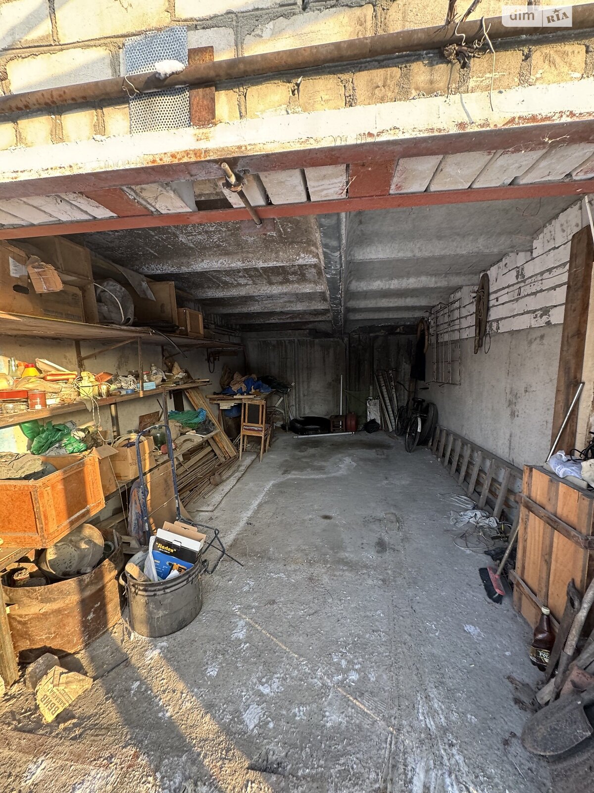 Отдельно стоящий гараж под легковое авто в Кременчуге, площадь 30 кв.м. фото 1