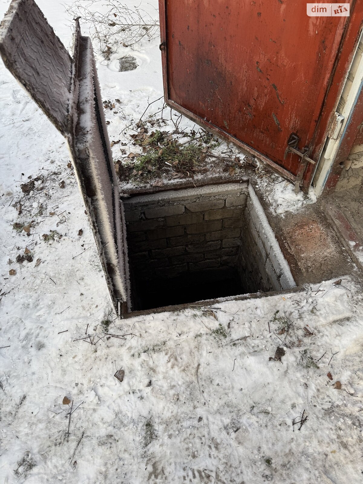 Отдельно стоящий гараж под легковое авто в Кременчуге, площадь 30 кв.м. фото 1