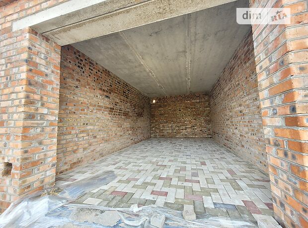 Отдельно стоящий гараж под легковое авто в Луцке, площадь 20 кв.м. фото 1 Отдельно стоящий гараж под легковое авто в Луцке, площадь 20 кв.м. фото 1