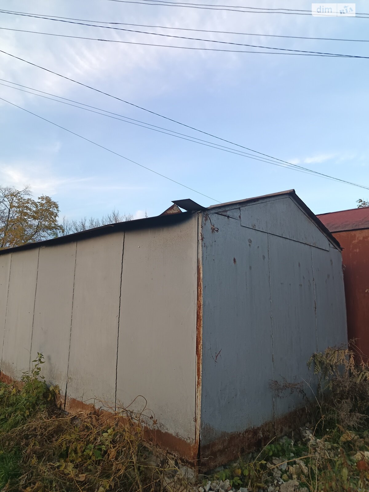 Отдельно стоящий гараж под легковое авто в Могилеве-Подольском, площадь 15 кв.м. фото 1 Отдельно стоящий гараж под легковое авто в Могилеве-Подольском, площадь 15 кв.м. фото 1