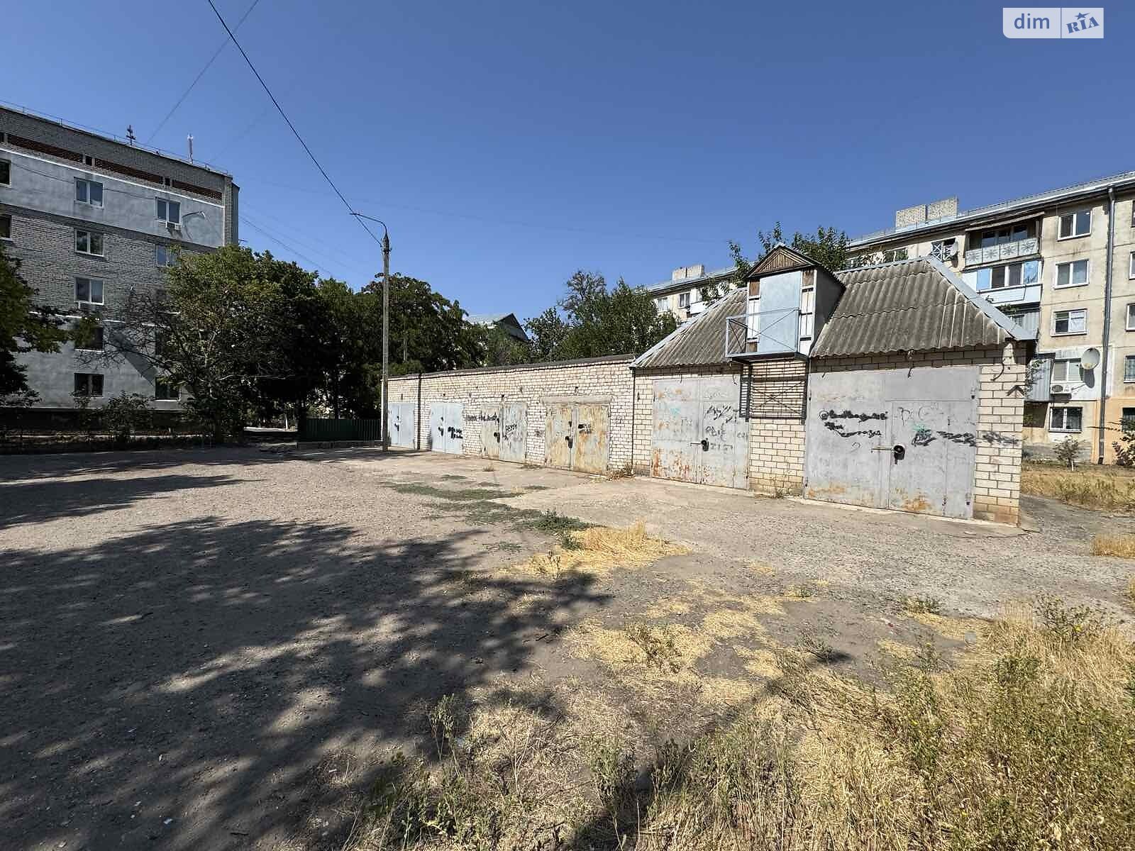 Отдельно стоящий гараж под легковое авто в Николаеве, площадь 24 кв.м. фото 1 Отдельно стоящий гараж под легковое авто в Николаеве, площадь 24 кв.м. фото 1