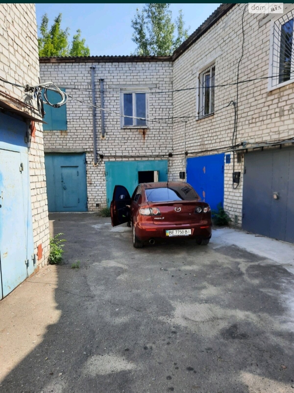Отдельно стоящий гараж под легковое авто в Николаеве, площадь 112 кв.м. фото 1