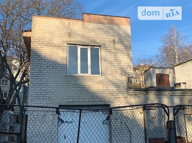 Отдельно стоящий гараж под легковое авто в Ровно, площадь 70 кв.м. фото 1 Отдельно стоящий гараж под легковое авто в Ровно, площадь 70 кв.м. фото 1