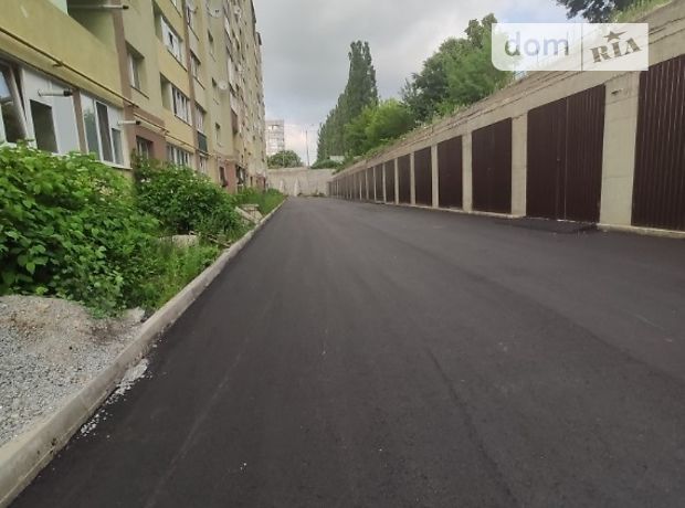 Отдельно стоящий гараж под легковое авто в Ровно, площадь 25 кв.м. фото 2 Отдельно стоящий гараж под легковое авто в Ровно, площадь 25 кв.м. фото 2