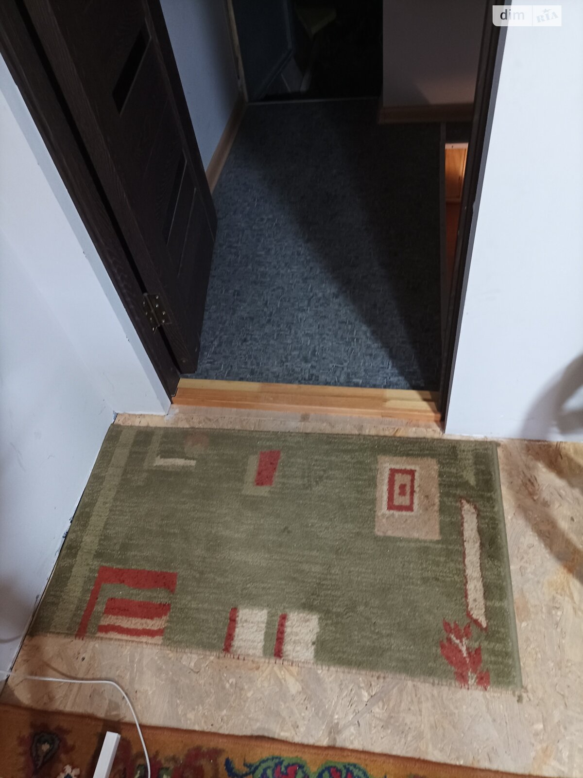 Отдельно стоящий гараж под легковое авто в Тернополе, площадь 72 кв.м. фото 1