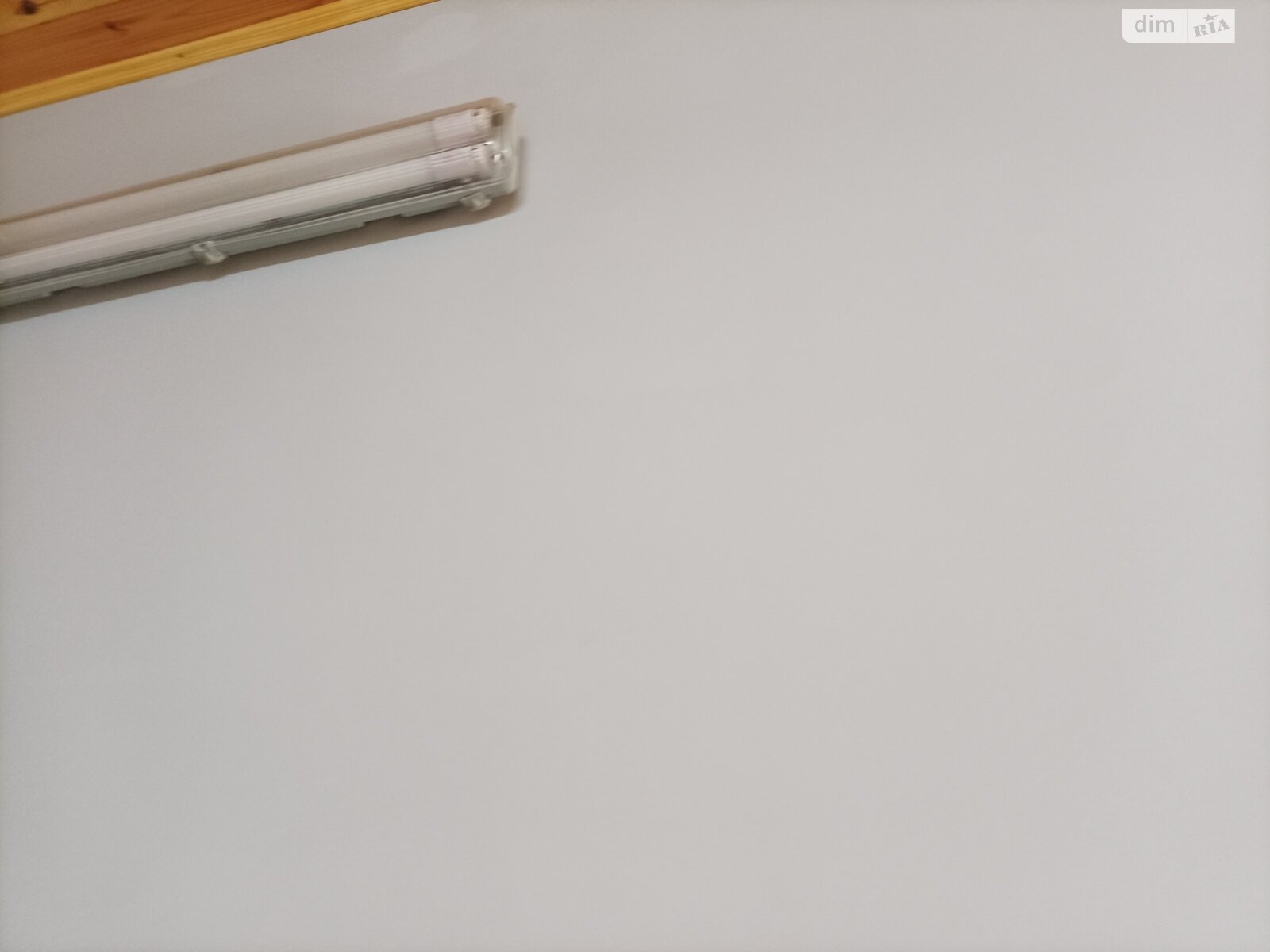 Отдельно стоящий гараж под легковое авто в Тернополе, площадь 72 кв.м. фото 1