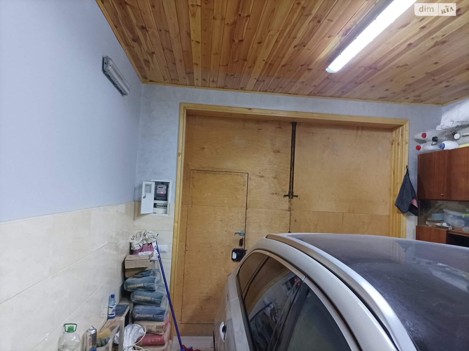 Отдельно стоящий гараж под легковое авто в Тернополе, площадь 72 кв.м. фото 1