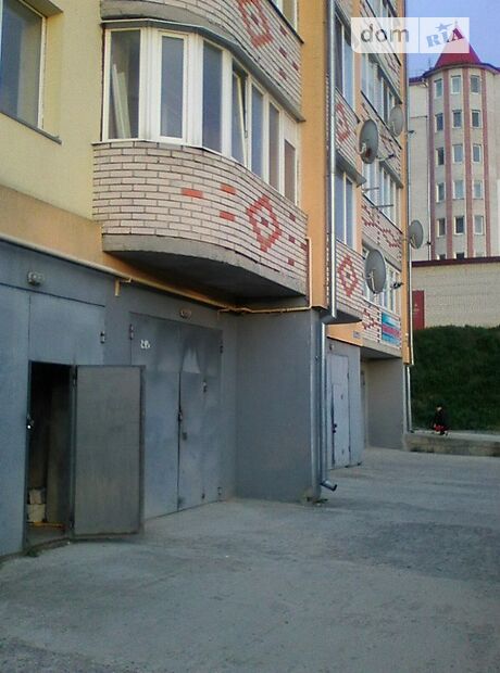 Отдельно стоящий гараж под легковое авто в Тернополе, площадь 21 кв.м. фото 1 Отдельно стоящий гараж под легковое авто в Тернополе, площадь 21 кв.м. фото 1
