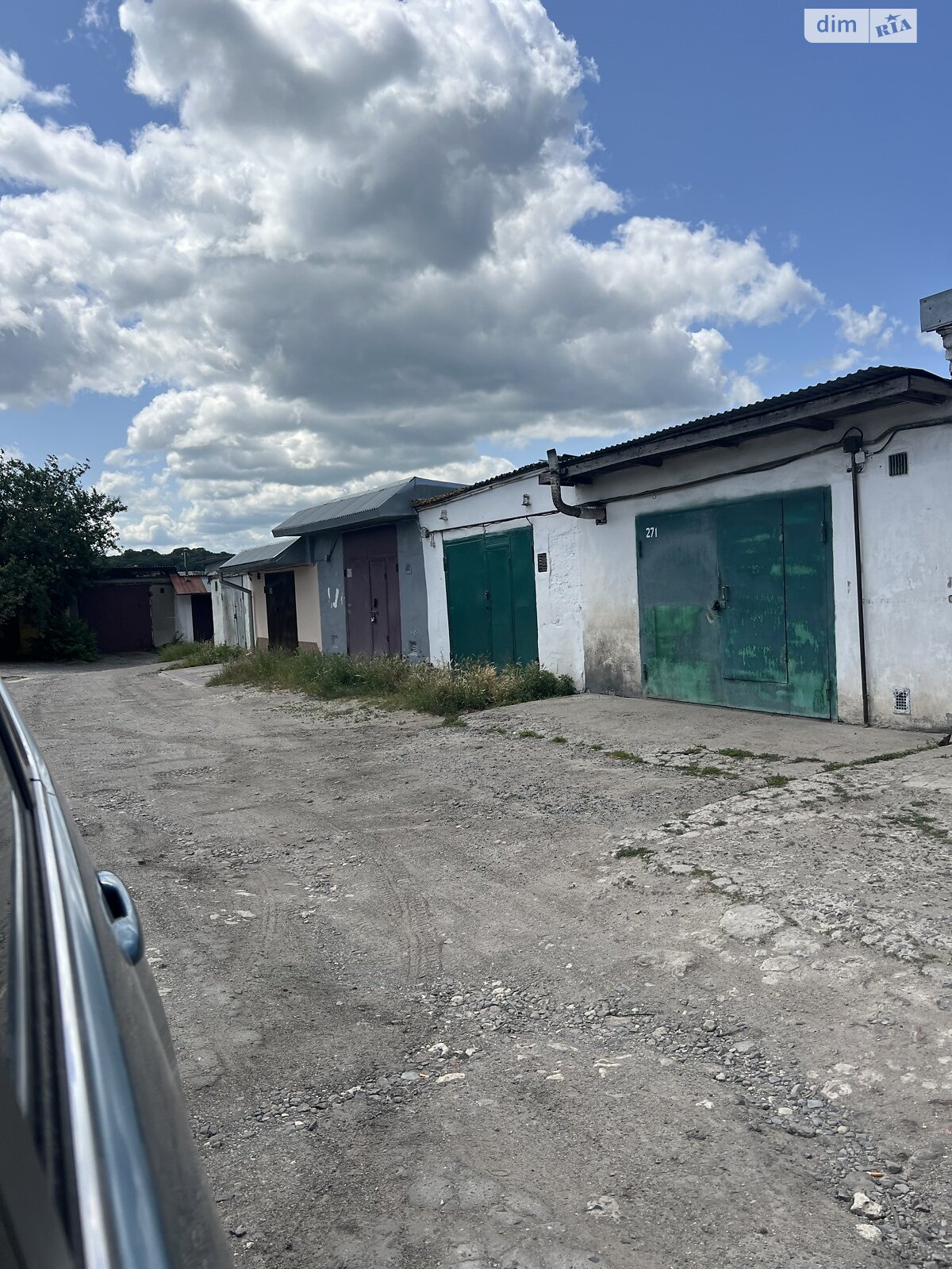Окремий гараж під легкове авто в Тернополі, площа 37.9 кв.м. фото 1 Окремий гараж під легкове авто в Тернополі, площа 37.9 кв.м. фото 1