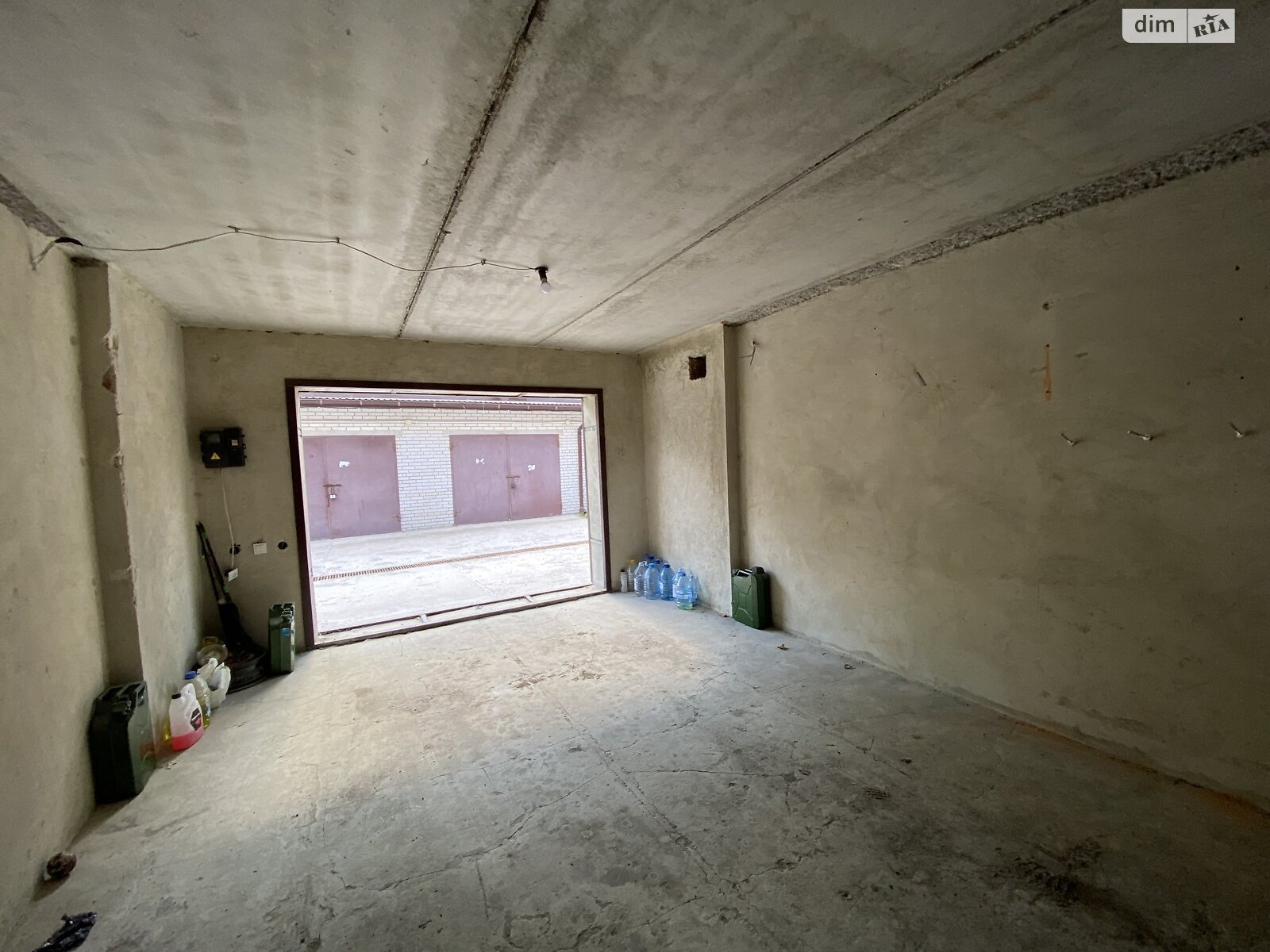 Отдельно стоящий гараж под легковое авто в Тернополе, площадь 23 кв.м. фото 1