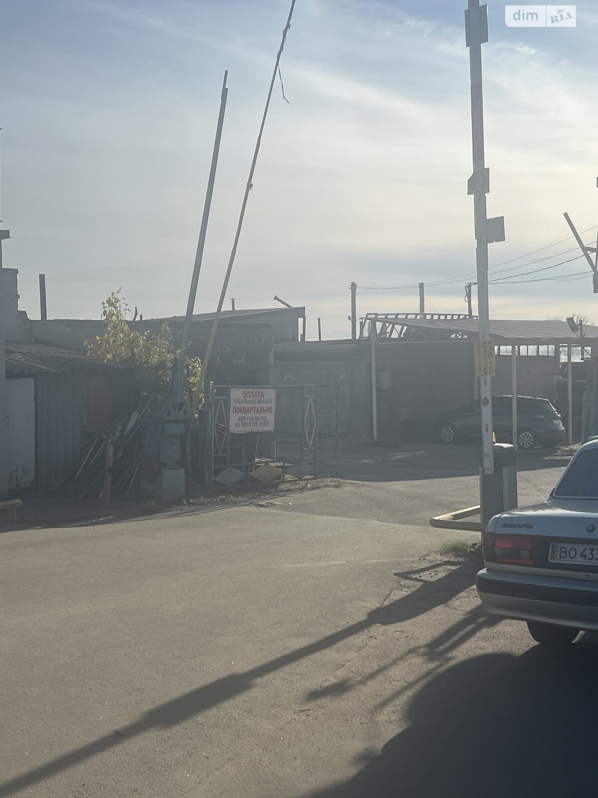 Окремий гараж під бус в Тернополі, площа 37 кв.м. фото 1