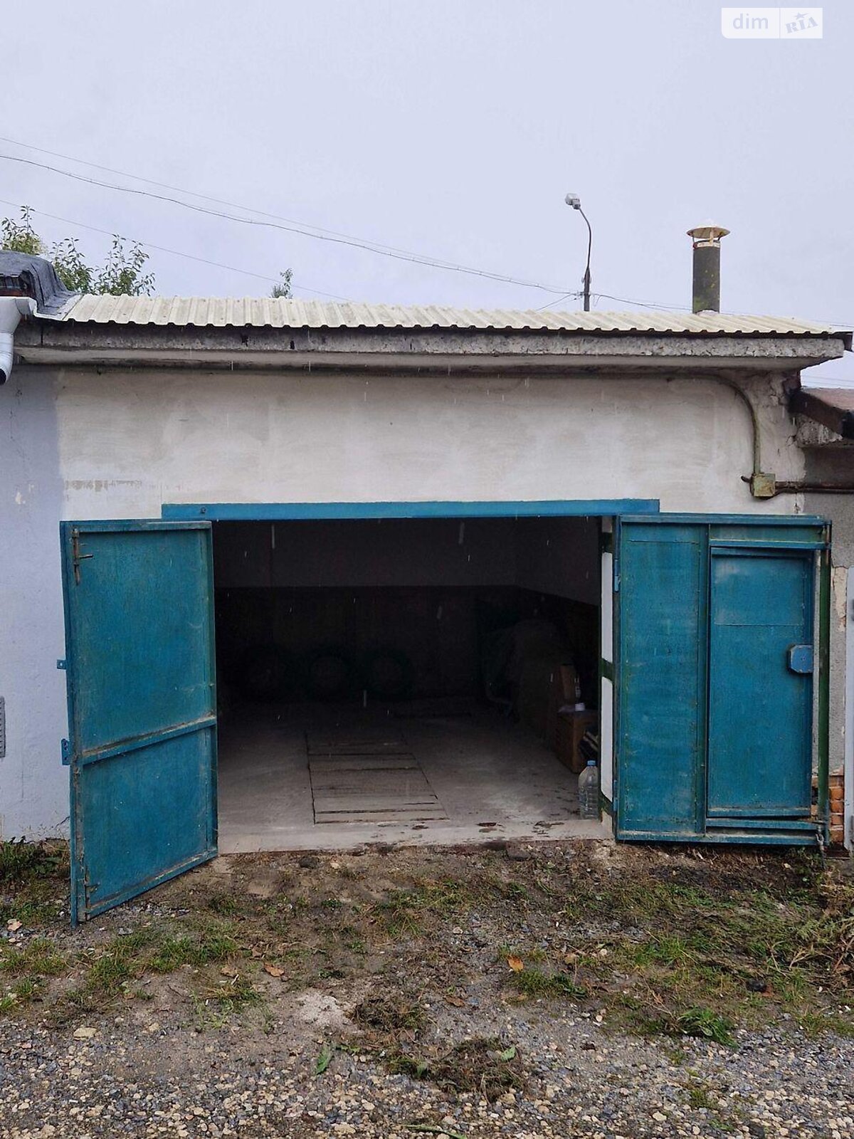 Отдельно стоящий гараж универсальный в Тернополе, площадь 39 кв.м. фото 1 Отдельно стоящий гараж универсальный в Тернополе, площадь 39 кв.м. фото 1