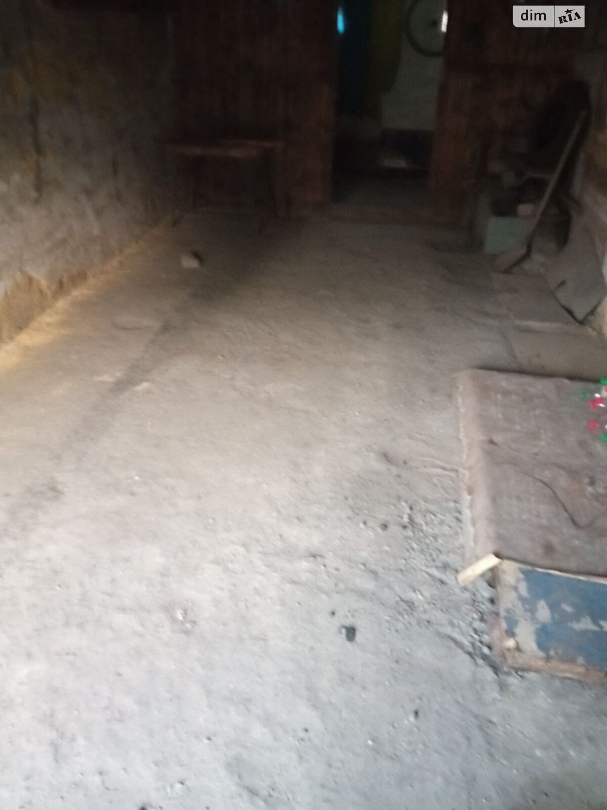 Окремий гараж під легкове авто в Тернівці, площа 36 кв.м. фото 1 Окремий гараж під легкове авто в Тернівці, площа 36 кв.м. фото 1