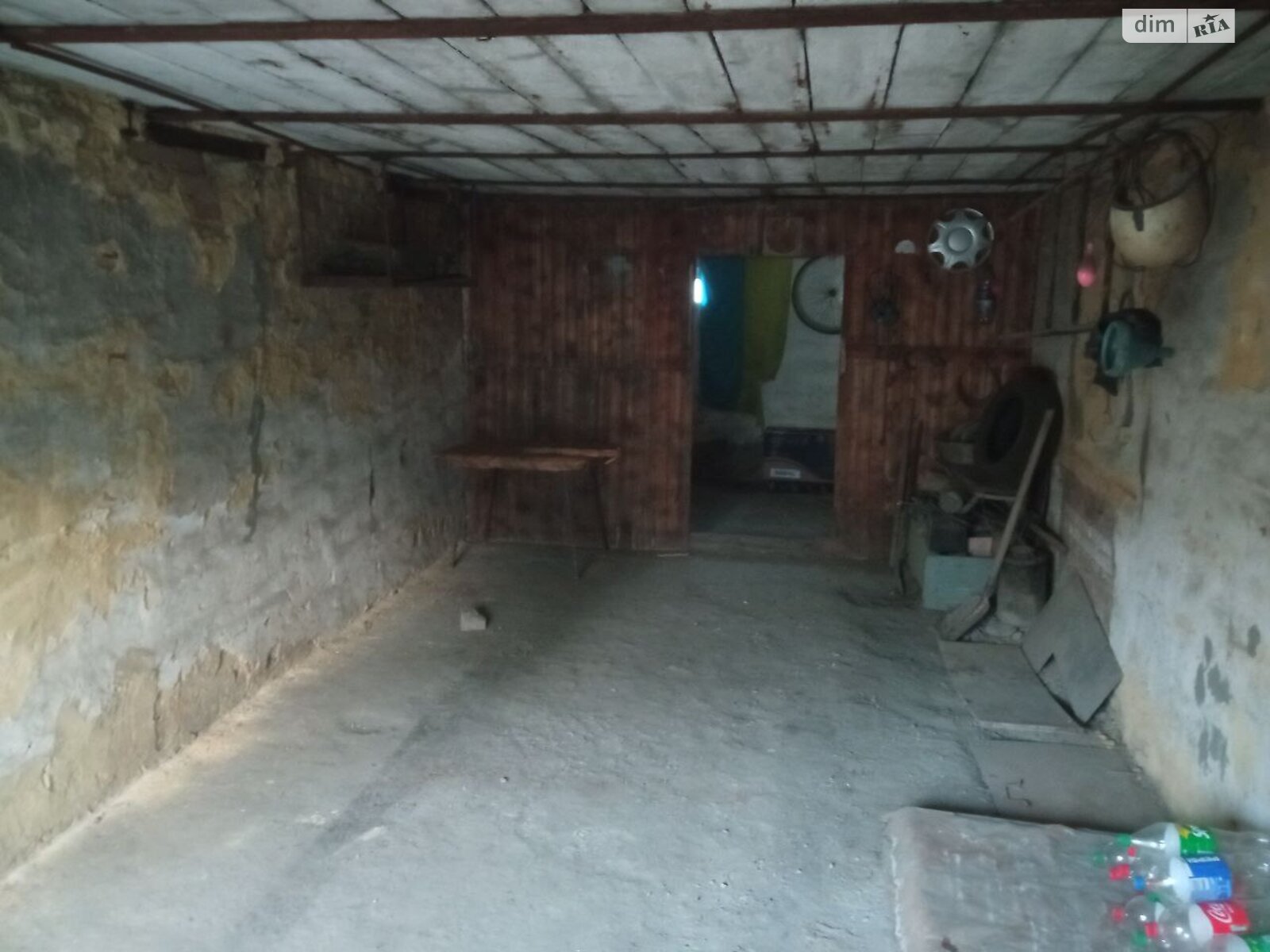 Окремий гараж під легкове авто в Тернівці, площа 36 кв.м. фото 1 Окремий гараж під легкове авто в Тернівці, площа 36 кв.м. фото 1