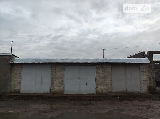 Отдельно стоящий гараж под легковое авто в Ужгороде, площадь 77 кв.м. фото 1 Отдельно стоящий гараж под легковое авто в Ужгороде, площадь 77 кв.м. фото 1