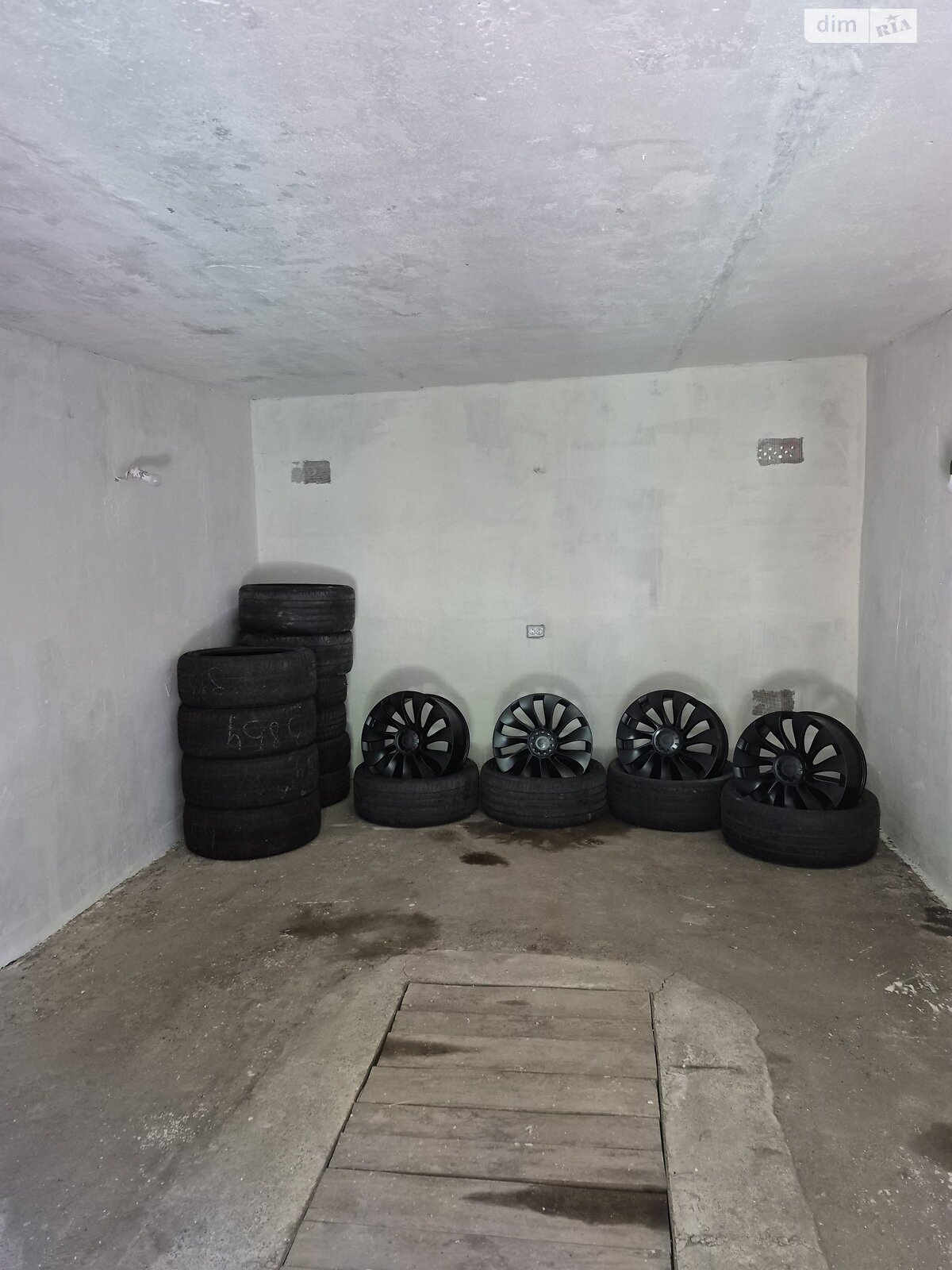 Отдельно стоящий гараж под легковое авто в Виннице, площадь 21.5 кв.м. фото 1 Отдельно стоящий гараж под легковое авто в Виннице, площадь 21.5 кв.м. фото 1