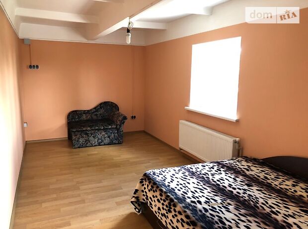 Окремий гараж універсальний в Вінниці, площа 210 кв.м. фото 1 Окремий гараж універсальний в Вінниці, площа 210 кв.м. фото 1