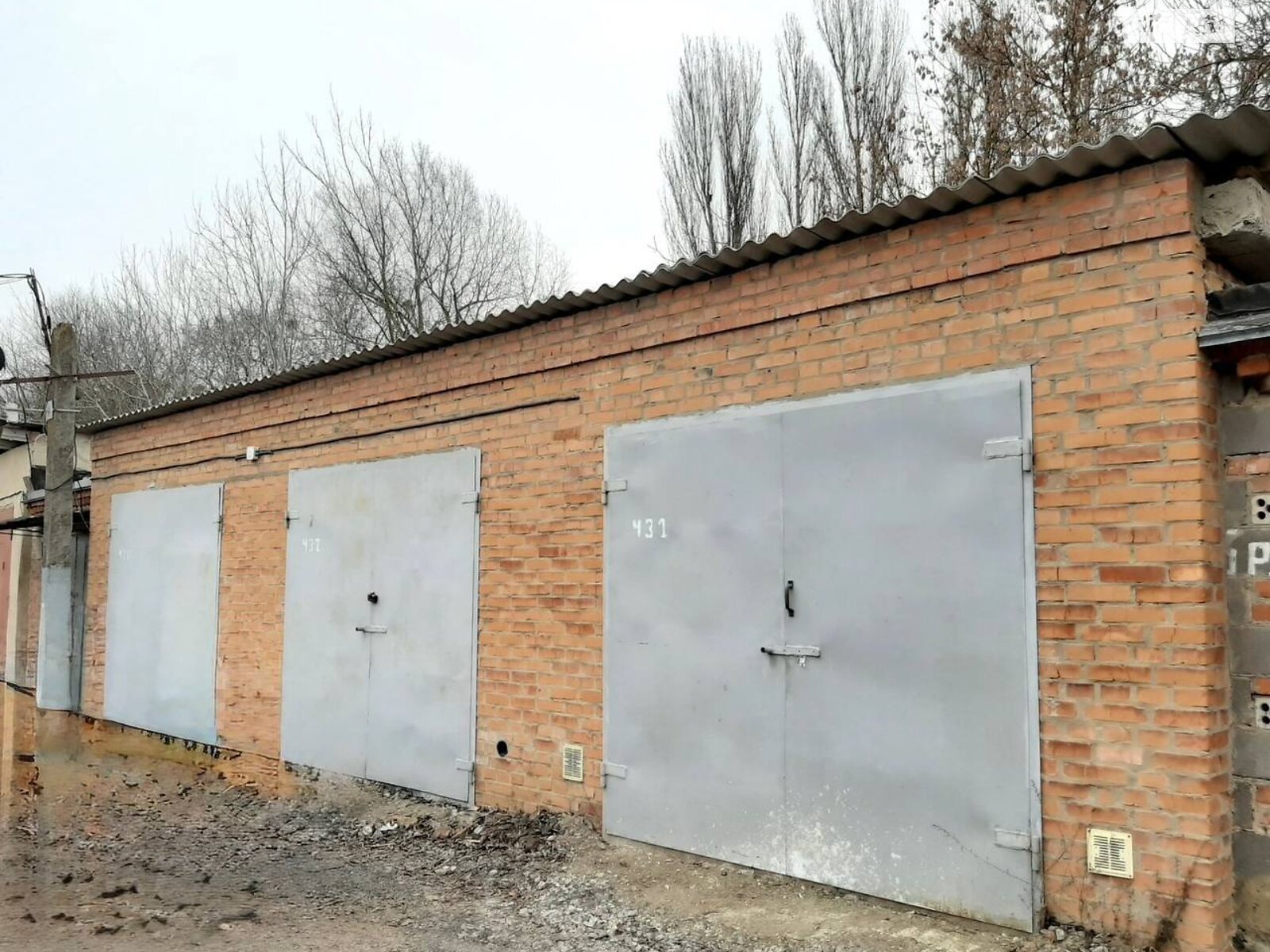 Отдельно стоящий гараж под легковое авто в Виннице, площадь 21 кв.м. фото 1 Отдельно стоящий гараж под легковое авто в Виннице, площадь 21 кв.м. фото 1