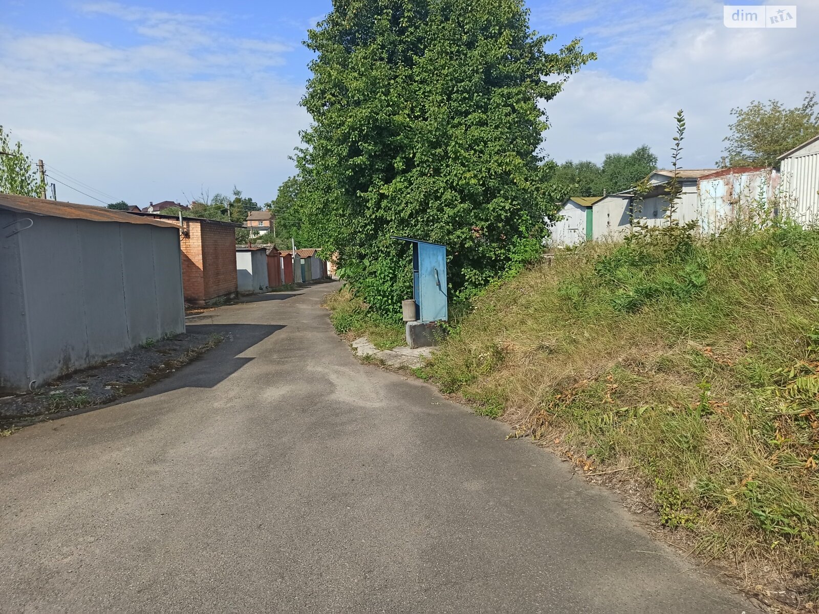 Отдельно стоящий гараж под легковое авто в Виннице, площадь 27 кв.м. фото 1 Отдельно стоящий гараж под легковое авто в Виннице, площадь 27 кв.м. фото 1