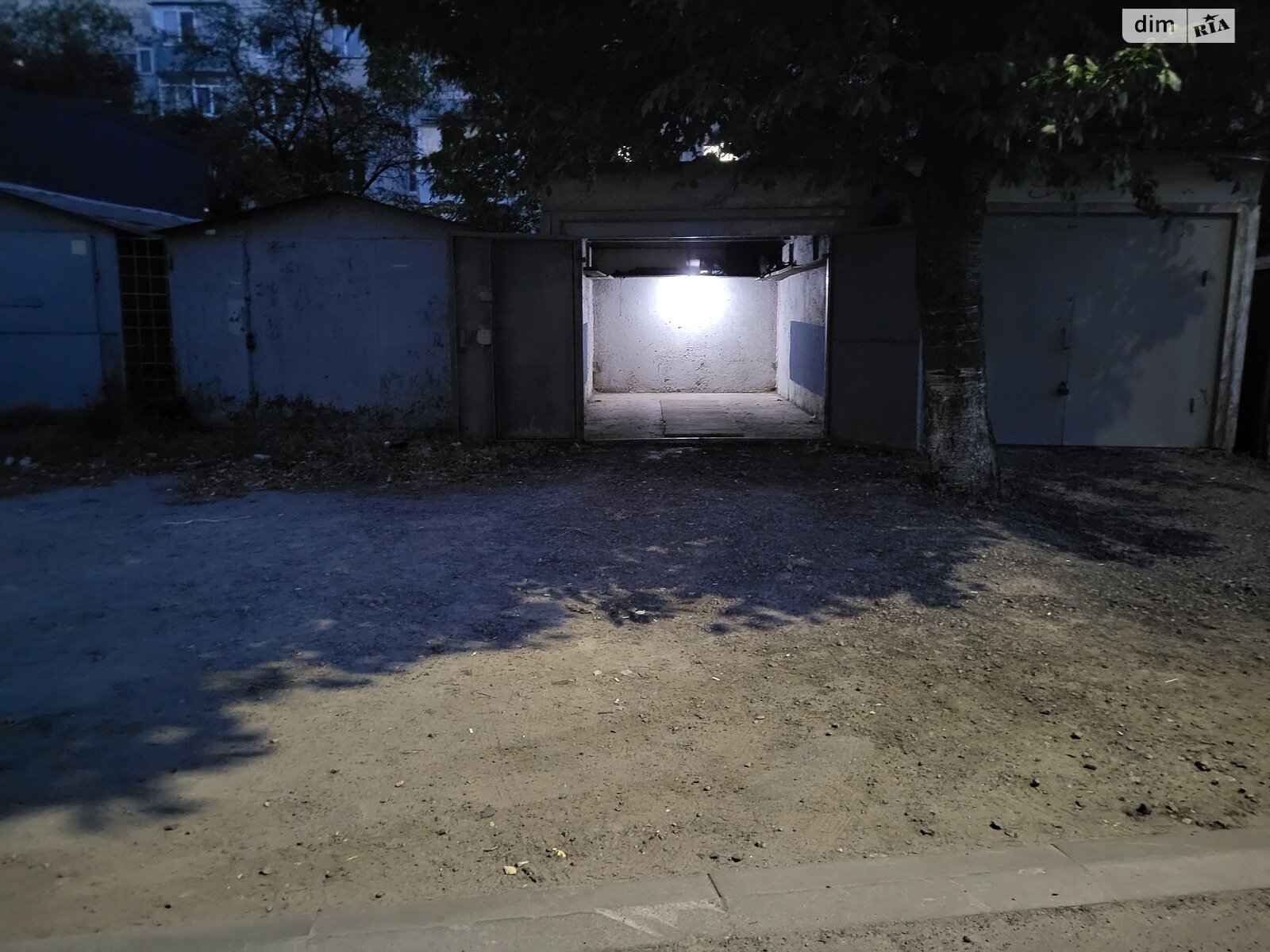 Отдельно стоящий гараж под легковое авто в Виннице, площадь 19.2 кв.м. фото 1