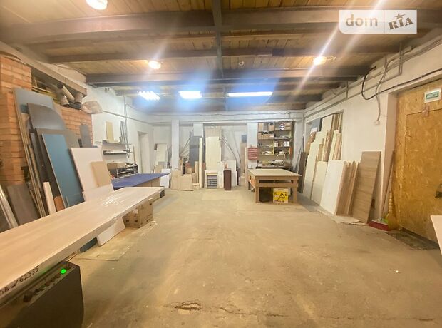 Окремий гараж універсальний в Вінниці, площа 250 кв.м. фото 1 Окремий гараж універсальний в Вінниці, площа 250 кв.м. фото 1