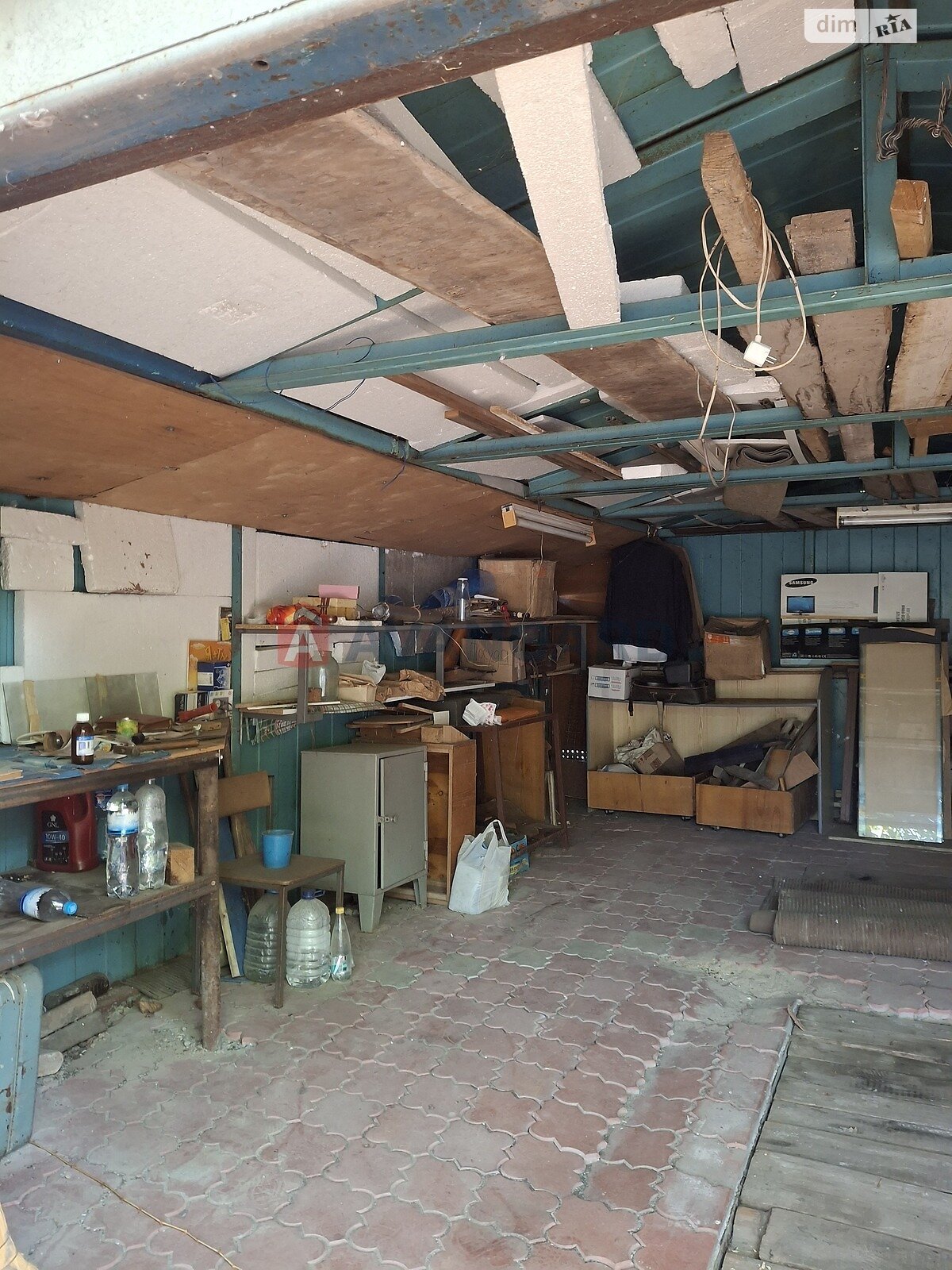 Отдельно стоящий гараж под бус в Запорожье, площадь 12 кв.м. фото 1 Отдельно стоящий гараж под бус в Запорожье, площадь 12 кв.м. фото 1