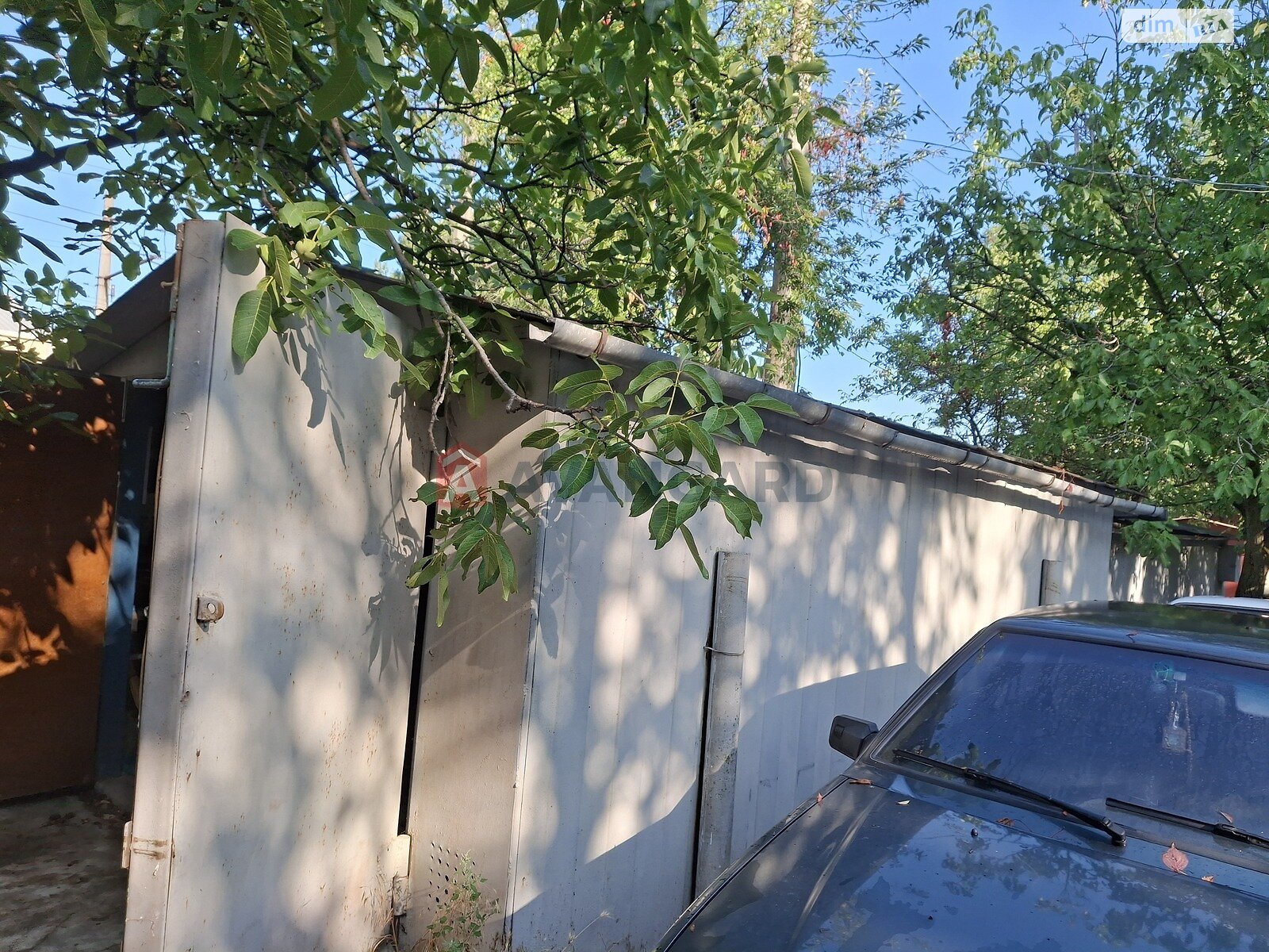 Отдельно стоящий гараж под бус в Запорожье, площадь 12 кв.м. фото 1 Отдельно стоящий гараж под бус в Запорожье, площадь 12 кв.м. фото 1