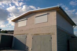 Отдельно стоящий гараж универсальный в Запорожье, площадь 160 кв.м. фото 2 Отдельно стоящий гараж универсальный в Запорожье, площадь 160 кв.м. фото 2