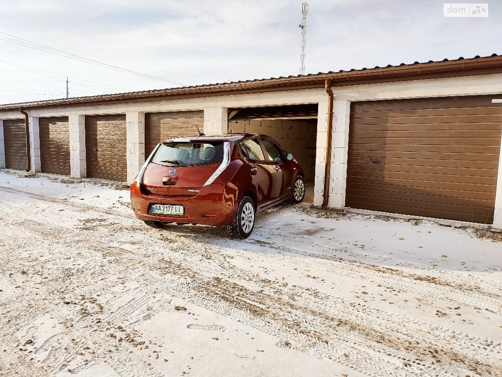 Отдельно стоящий гараж под легковое авто в Зазимье, площадь 20 кв.м. фото 1