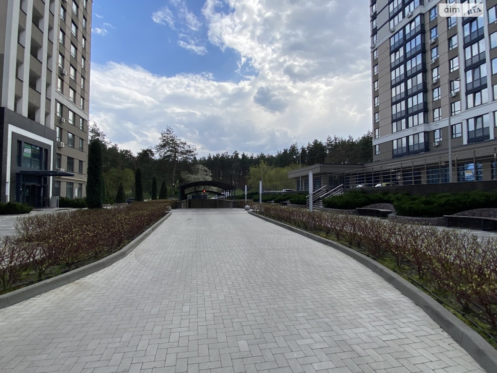 Место в подземном паркинге универсальный в Ирпене, площадь 14.2 кв.м. фото 1 Место в подземном паркинге универсальный в Ирпене, площадь 14.2 кв.м. фото 1