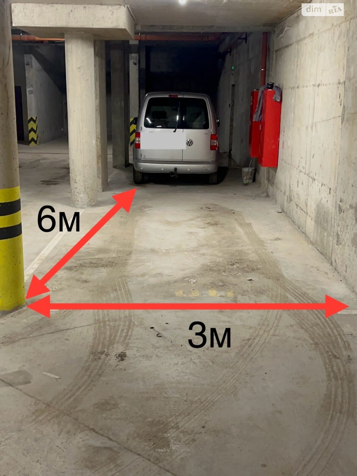Место в подземном паркинге под легковое авто в Львове, площадь 18 кв.м. фото 1