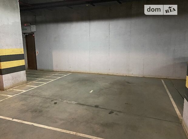 Місце в підземному паркінгу під легкове авто в Львові, площа 14.8 кв.м. фото 1 Місце в підземному паркінгу під легкове авто в Львові, площа 14.8 кв.м. фото 1