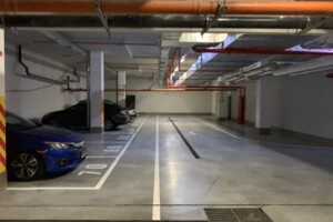 Место в подземном паркинге универсальный в Одессе, площадь 18 кв.м. фото 2