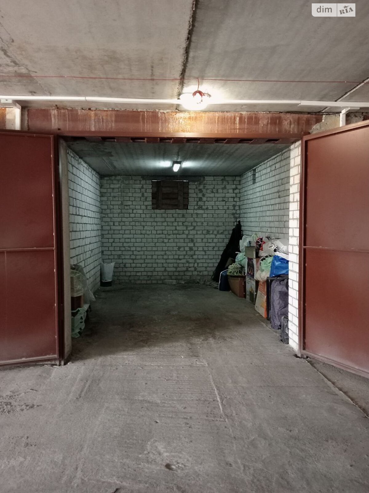 Місце в підземному паркінгу під легкове авто в Черкасах, площа 17 кв.м. фото 1