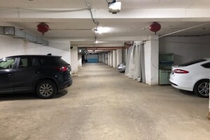 Место в подземном паркинге под легковое авто в Черновцах, площадь 12 кв.м. фото 2