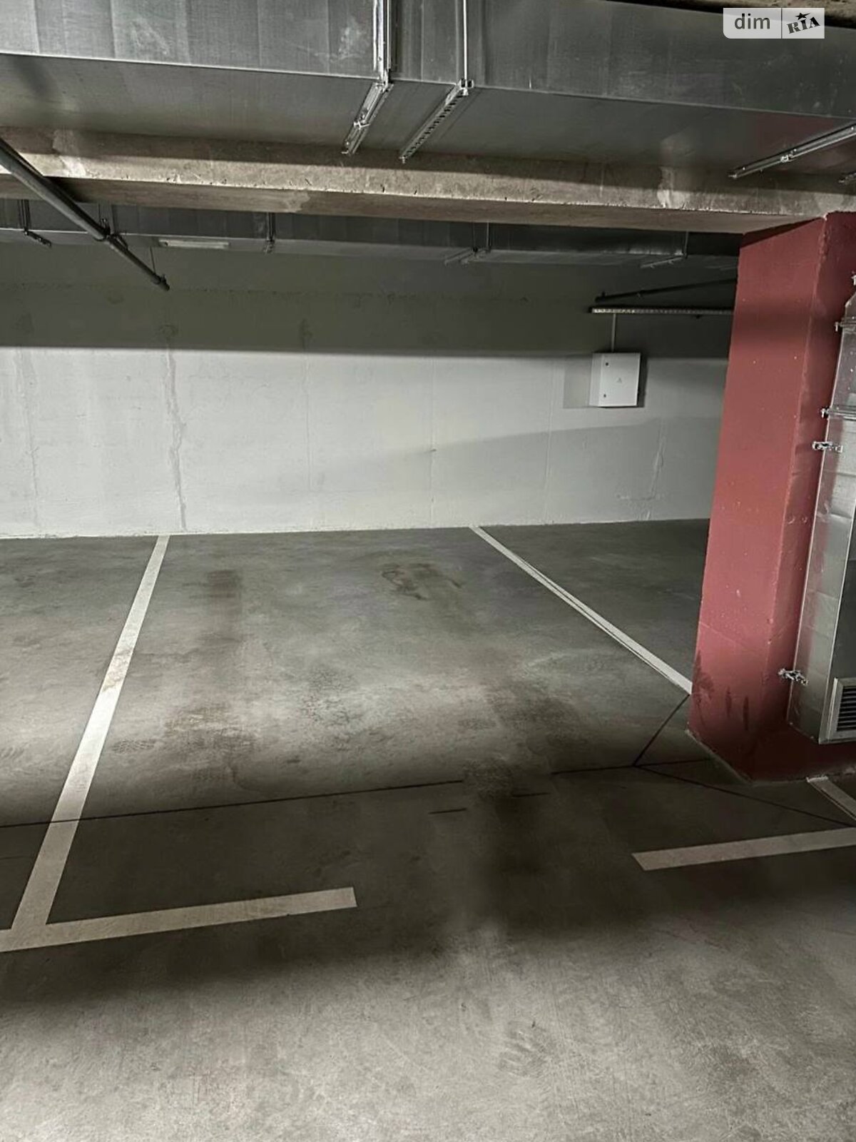 Место в подземном паркинге под легковое авто в Днепре, площадь 17 кв.м. фото 1