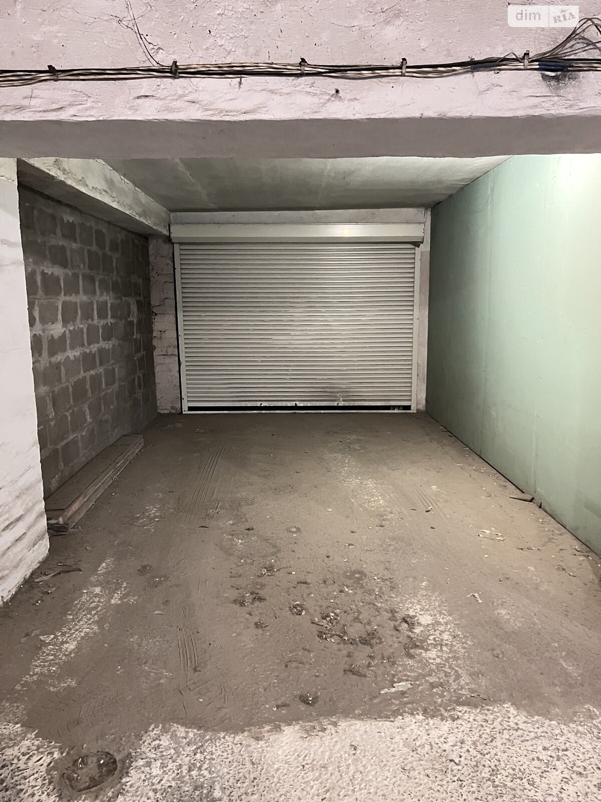 Место в подземном паркинге универсальный в Днепре, площадь 23.5 кв.м. фото 1