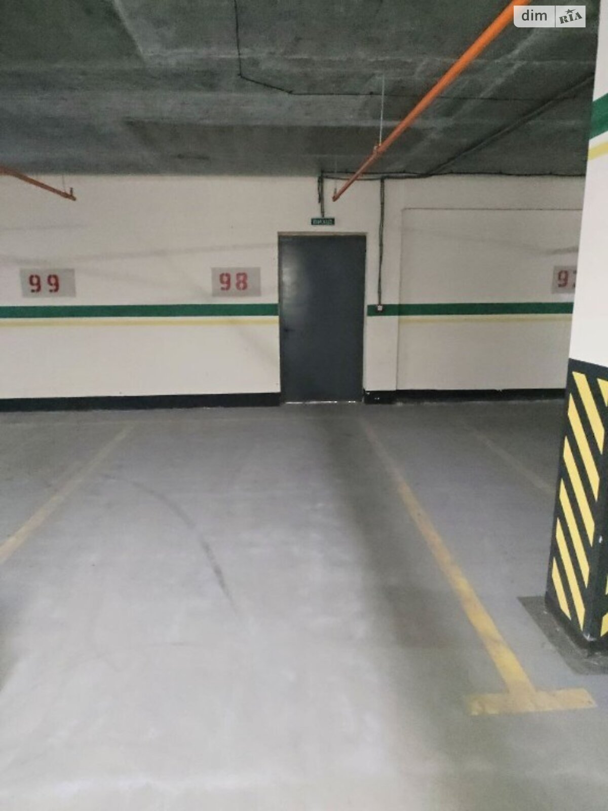 Место в подземном паркинге под легковое авто в Днепре, площадь 15 кв.м. фото 1